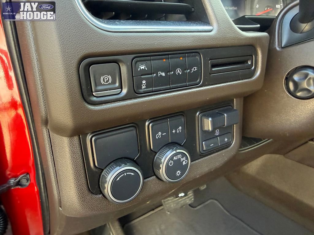 Used 2021 Chevrolet Tahoe LT w/ LT Signature Package RWD image 37