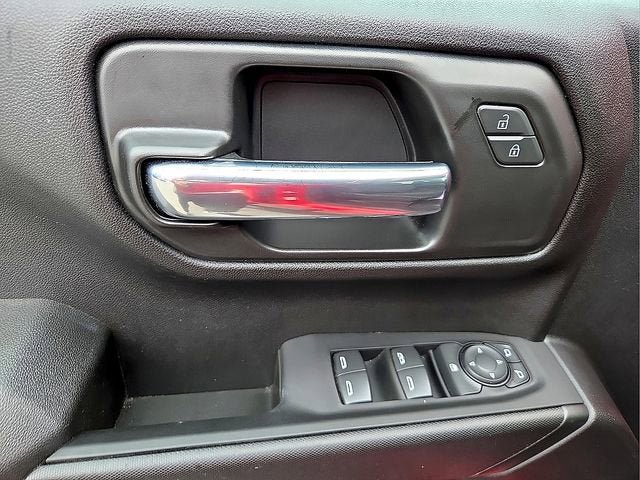 New 2025 Chevrolet Silverado 1500 Custom AWD/4WD image 15