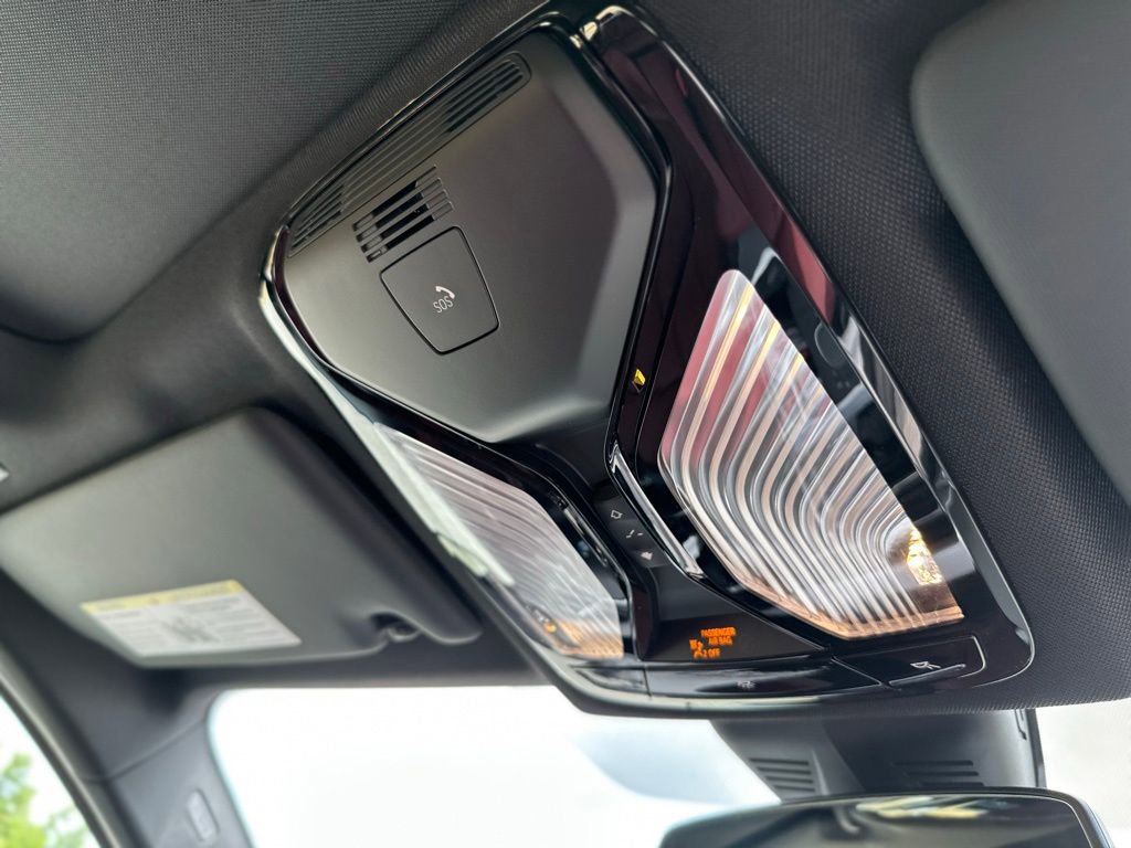 New 2025 BMW 330i xDrive Sedan image 29