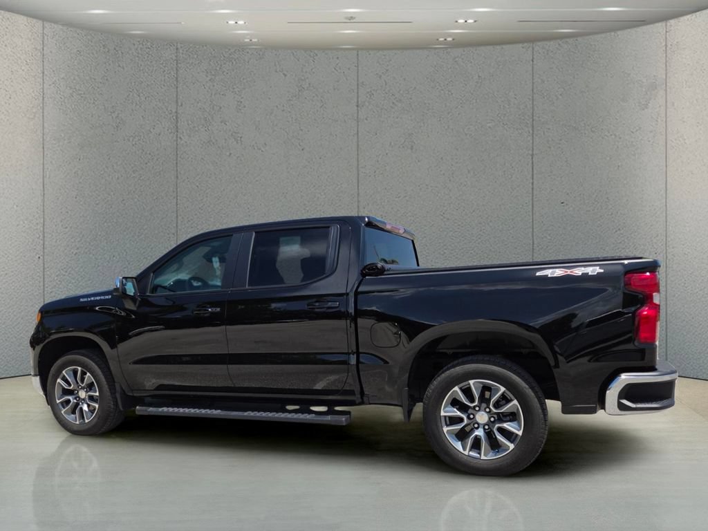 Used 2026 Chevrolet Silverado 1500 LT AWD/4WD image 8