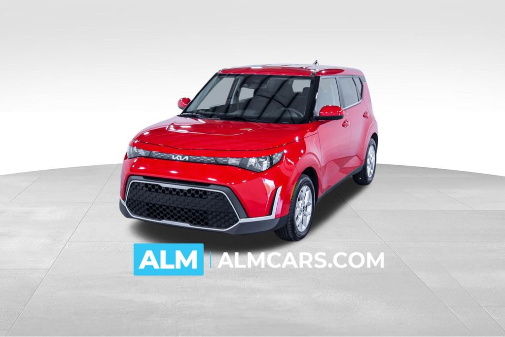 Used 2025 Kia Soul LX w/ LX Technology Package