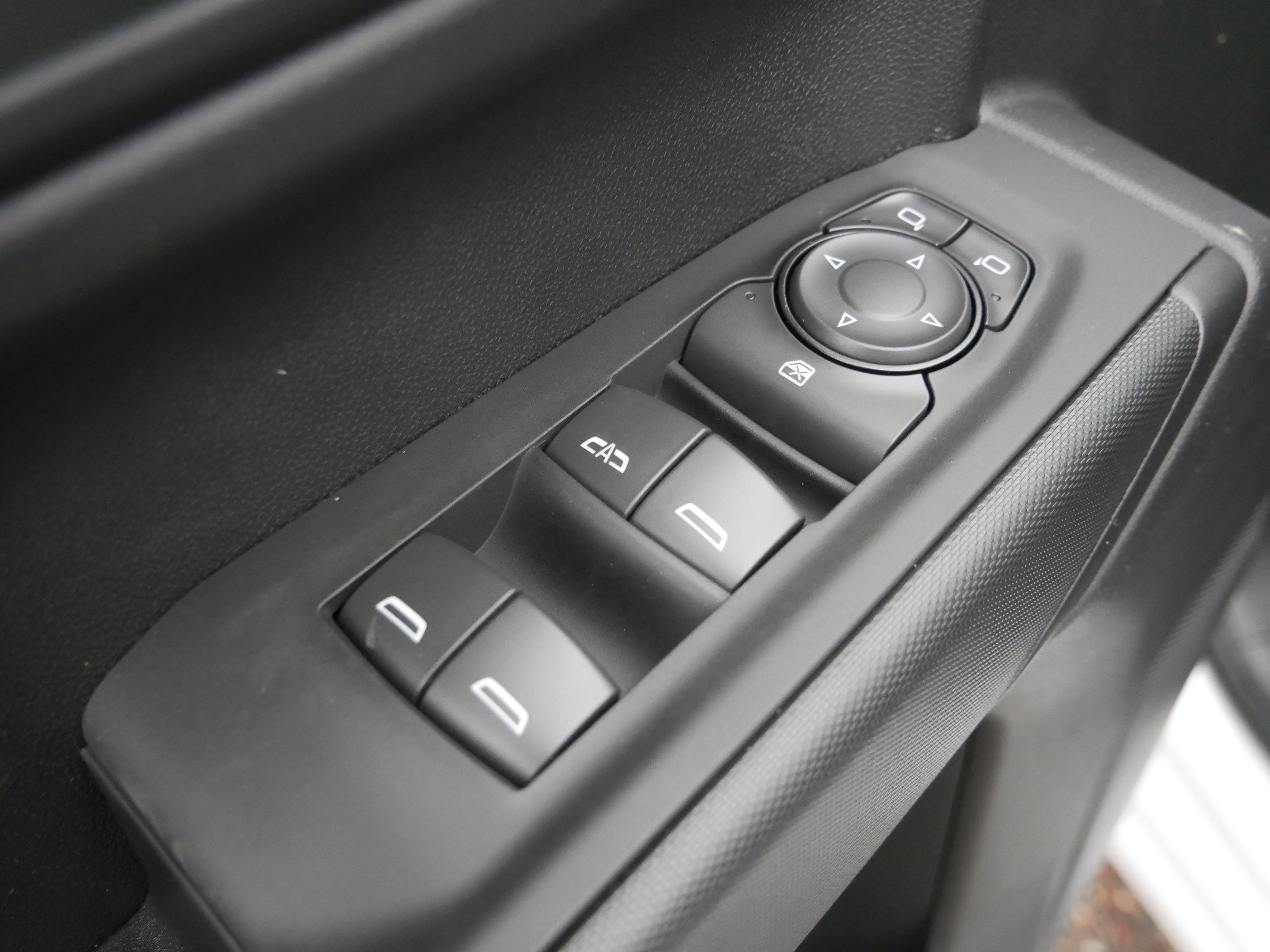 New 2026 GMC Sierra 1500 Pro w/ Pro Value Package image 16