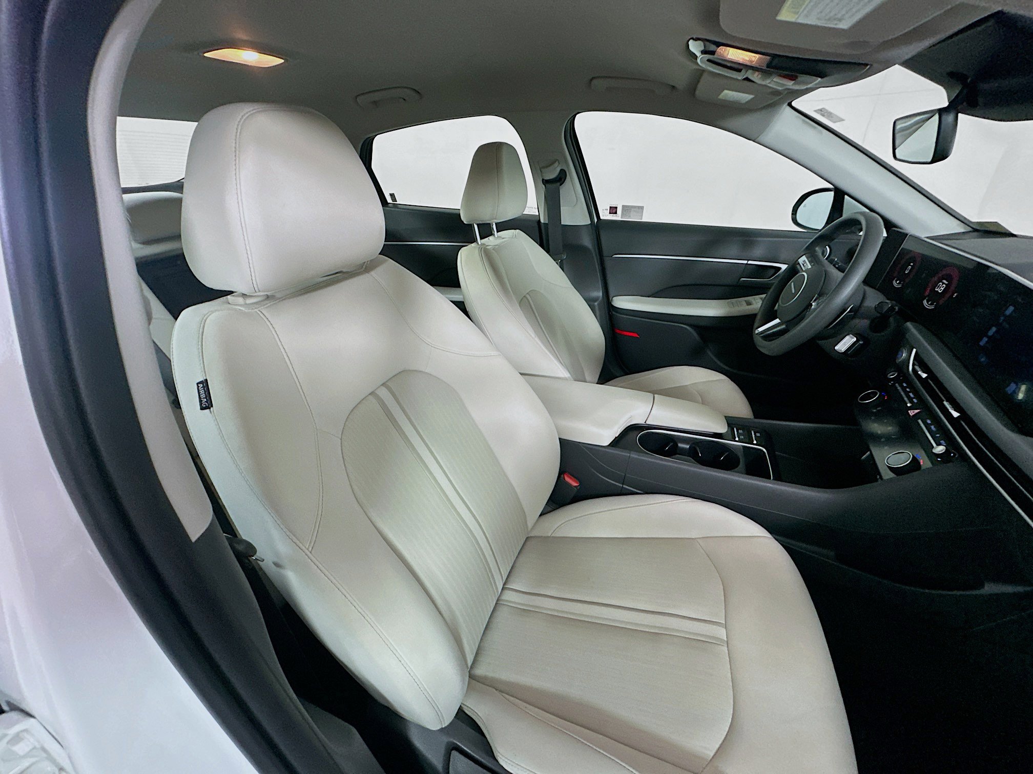 Used 2025 Hyundai Sonata SEL image 29