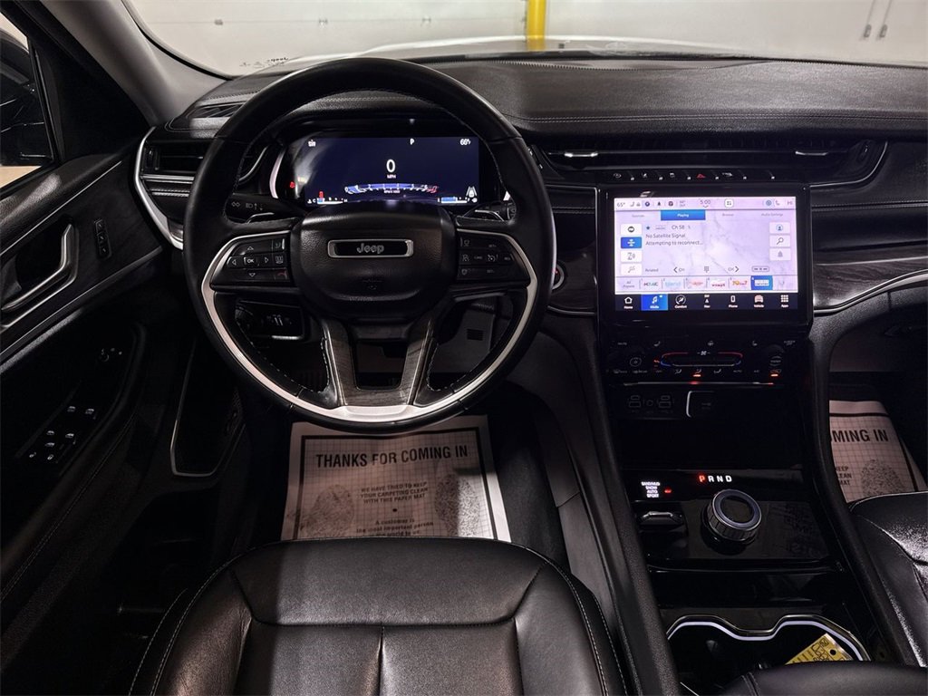 Used 2022 Jeep Grand Cherokee Limited image 20