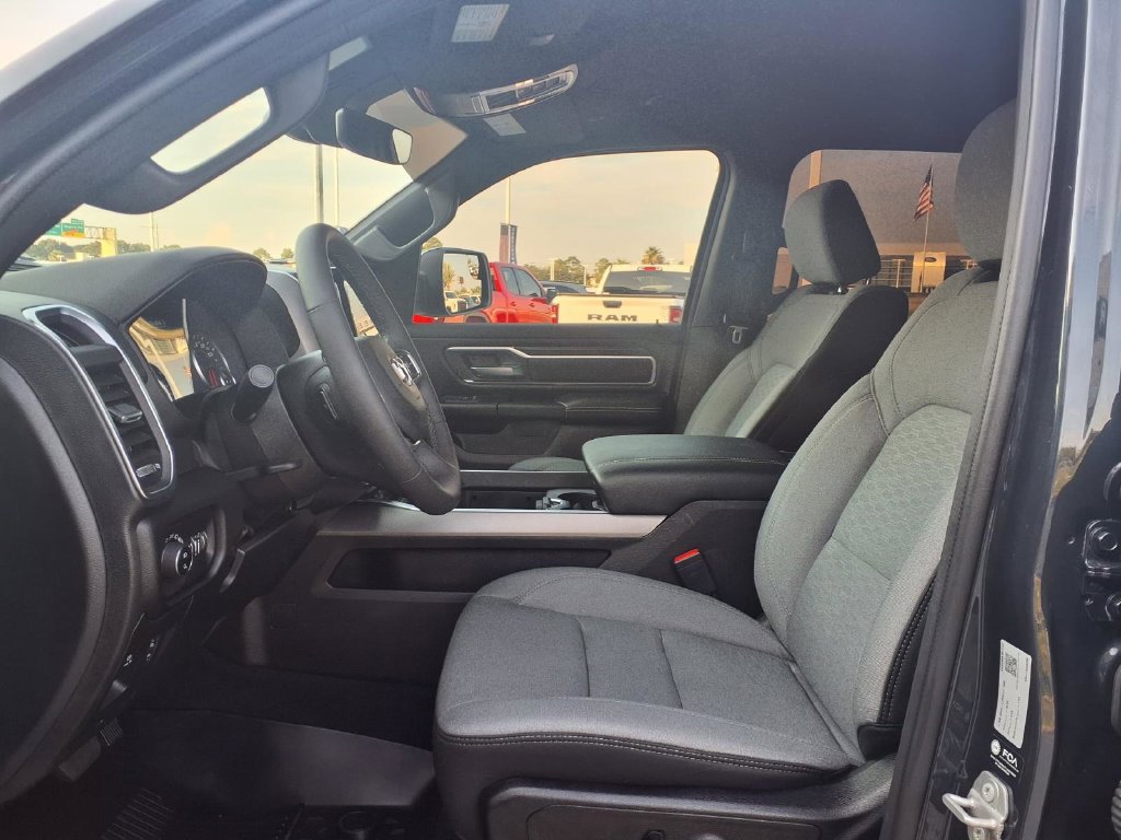 Used 2026 RAM 1500 Lone Star AWD/4WD image 16