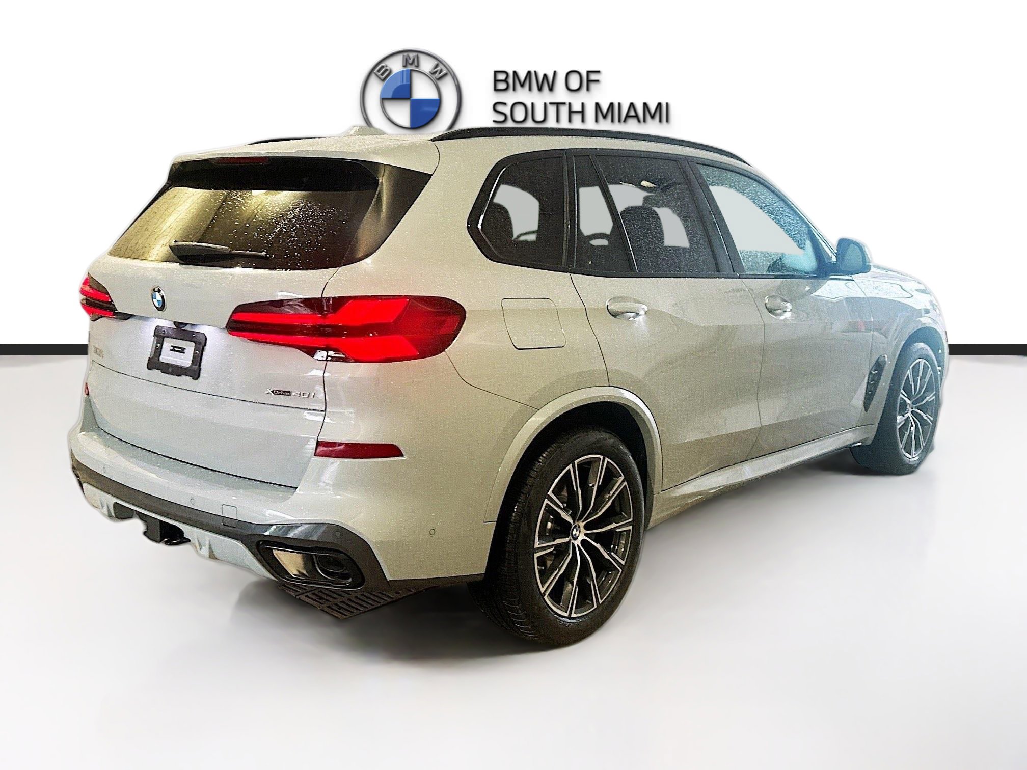 Used 2026 BMW X5 xDrive40i w/ Executive Package image 6