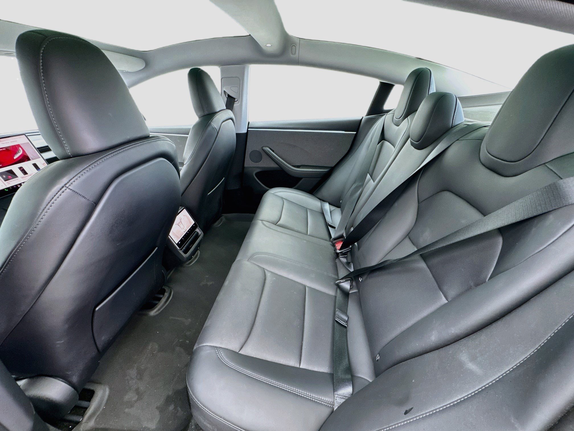 Used 2024 Tesla Model 3 Standard Range RWD image 16