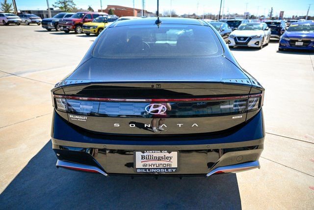 Used 2026 Hyundai Sonata Limited FWD image 4
