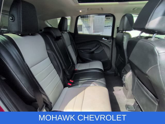Used 2017 Ford Escape SE w/ Equipment Group 201A AWD/4WD image 27
