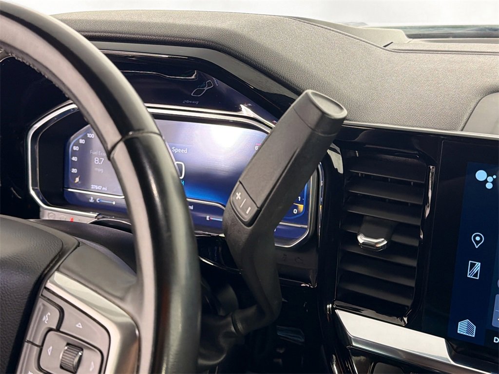 Used 2024 Chevrolet Silverado 2500 LT image 17