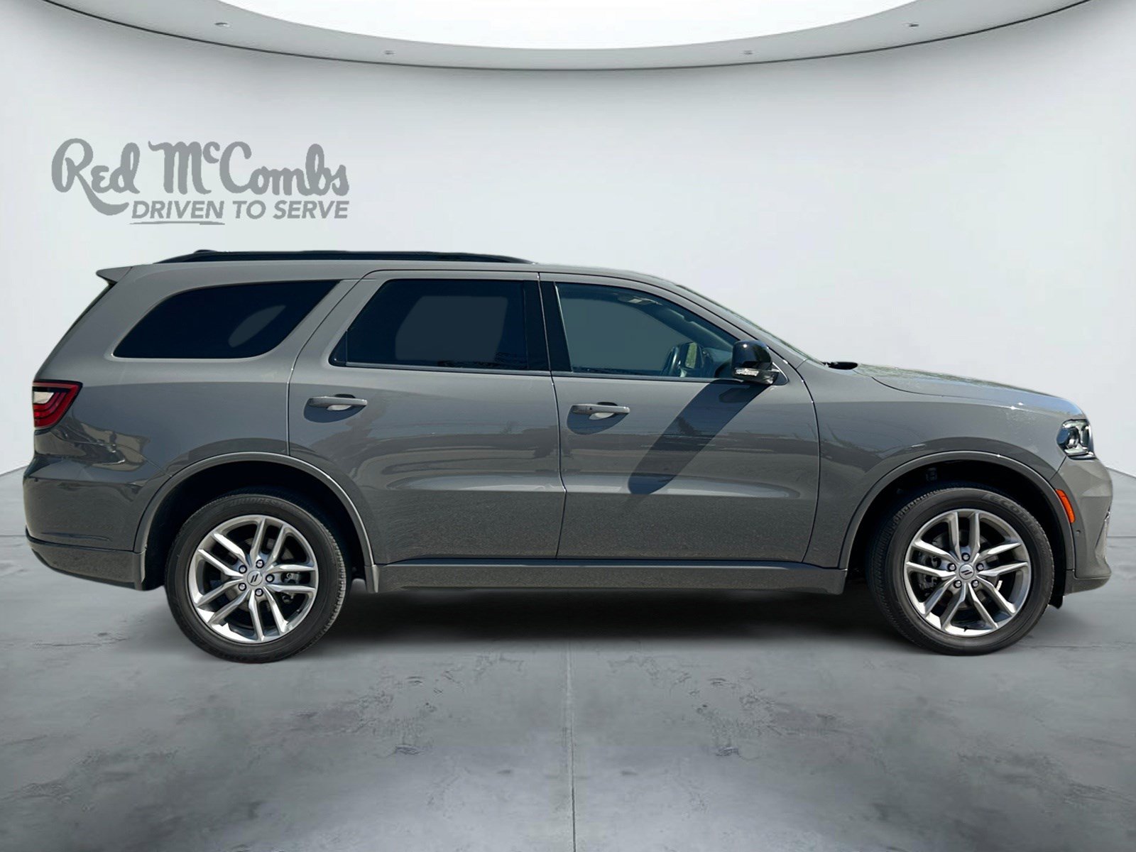 Used 2025 Dodge Durango GT AWD/4WD image 4