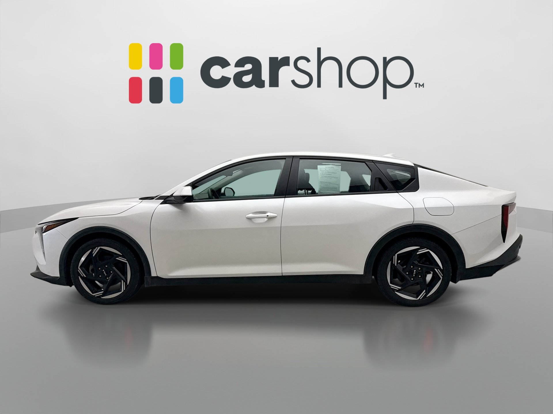 Used 2025 Kia K4 EX FWD image 2