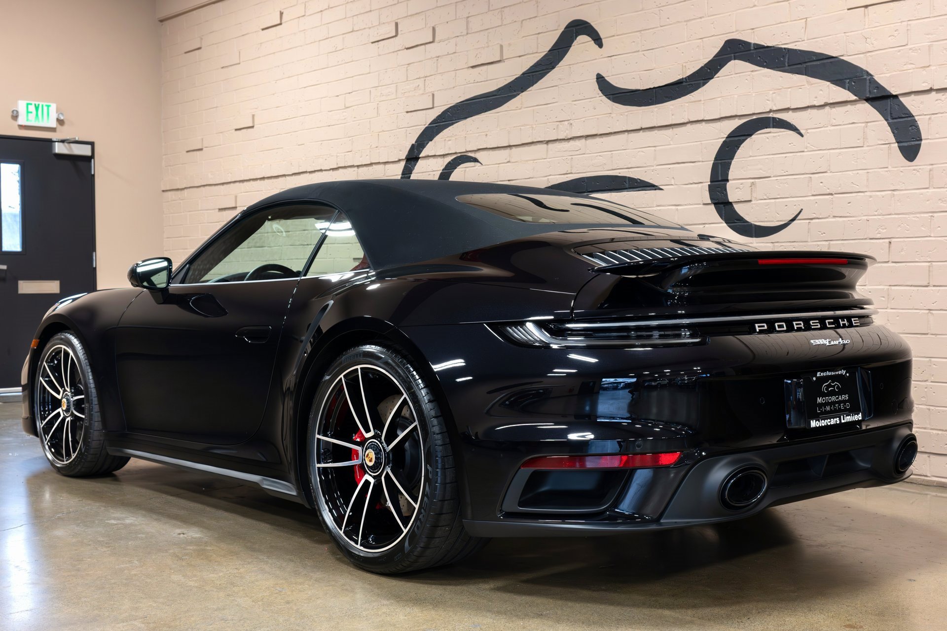 Used 2024 Porsche 911 Turbo image 15
