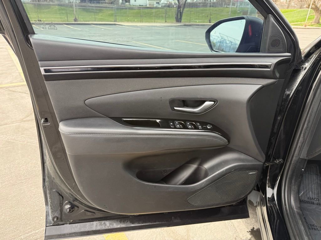 Used 2023 Hyundai Santa Cruz Limited w/ Cargo Package image 9