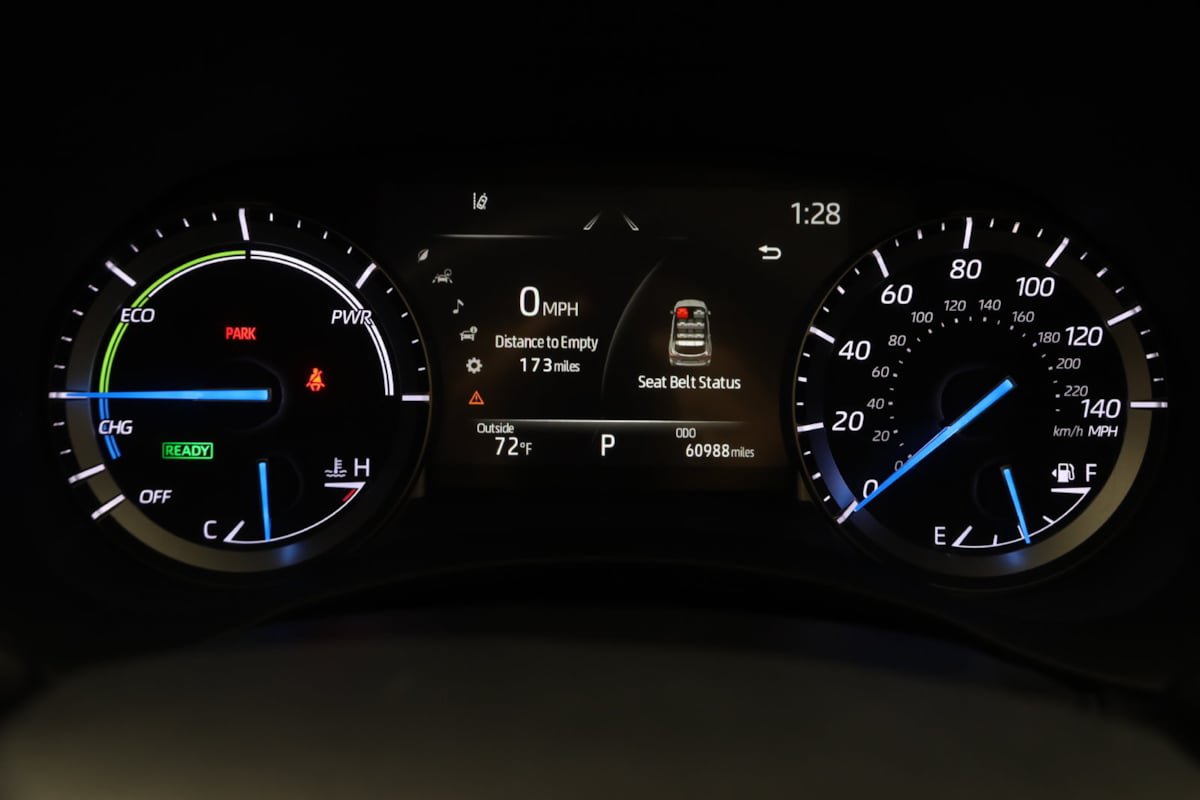 Used 2022 Toyota Highlander XLE FWD image 17