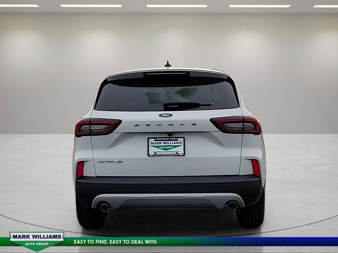 Used 2024 Ford Escape Active w/ Cold Weather Package FWD image 5