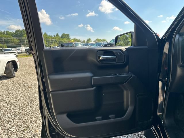 Certified 2024 Chevrolet Silverado 1500 Custom AWD/4WD image 21