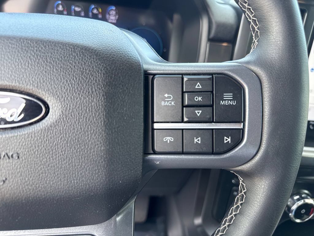 Used 2025 Ford F150 Lariat w/ Equipment Group 501A Mid AWD/4WD image 17