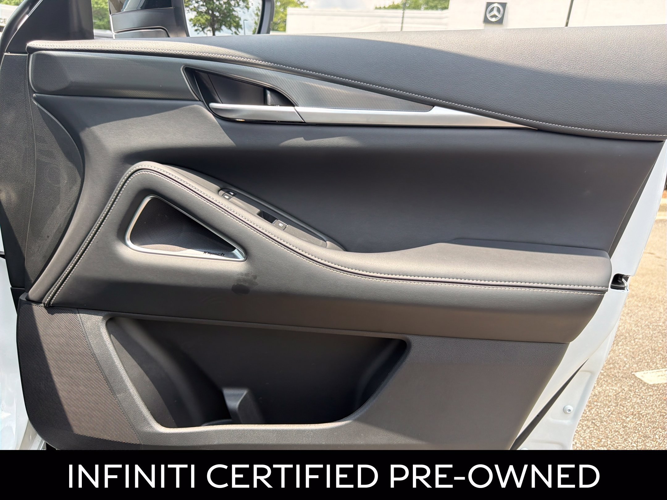 Certified 2026 INFINITI QX60 Luxe w/ Cargo Package FWD image 37
