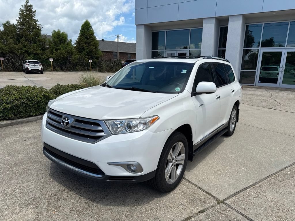 Used 2013 Toyota Highlander Limited FWD image 3