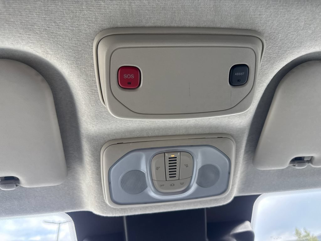 Used 2025 RAM ProMaster 2500 FWD image 17
