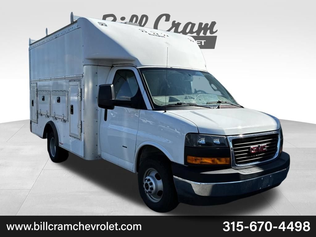 Used 2022 GMC Savana 3500 w/ Power Convenience Package RWD image 1