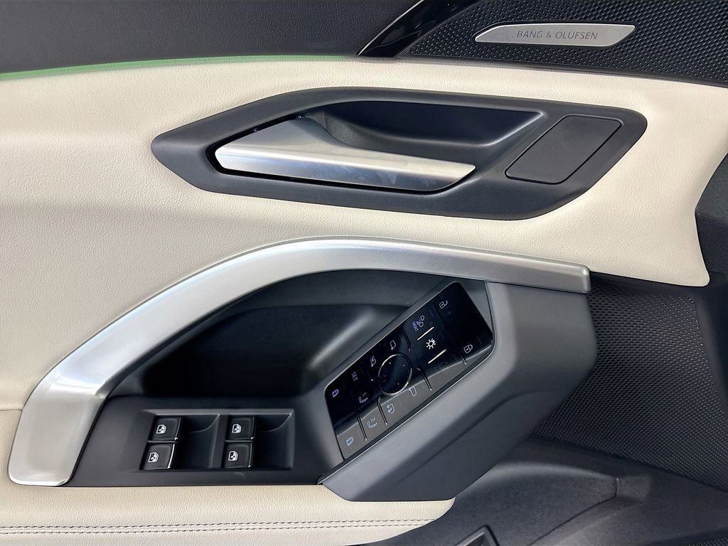 New 2025 Audi Q5 Premium Plus image 19