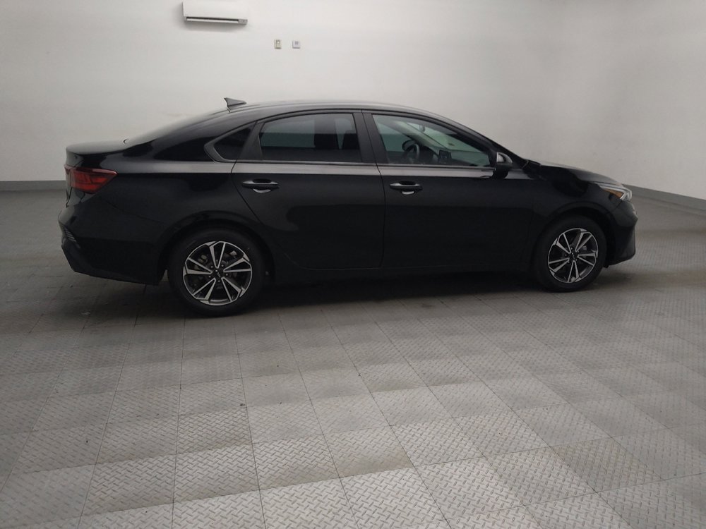 Used 2022 Kia Forte LXS w/ LXS Technology Package FWD image 10