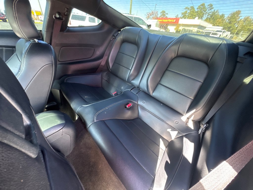 Used 2016 Ford Mustang GT Premium w/ GT Performance Package RWD image 10