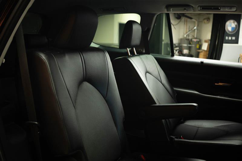 Used 2026 Toyota Grand Highlander AWD image 17