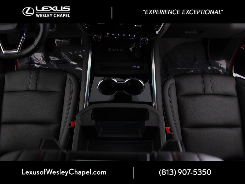 Used 2025 Chevrolet Tahoe RST w/ RST Performance Edition AWD/4WD image 19