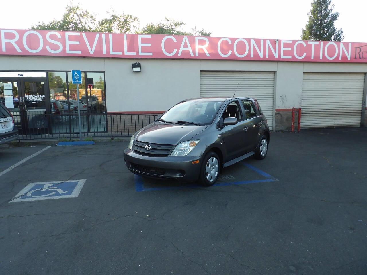 Used 2004 Scion xA image 1
