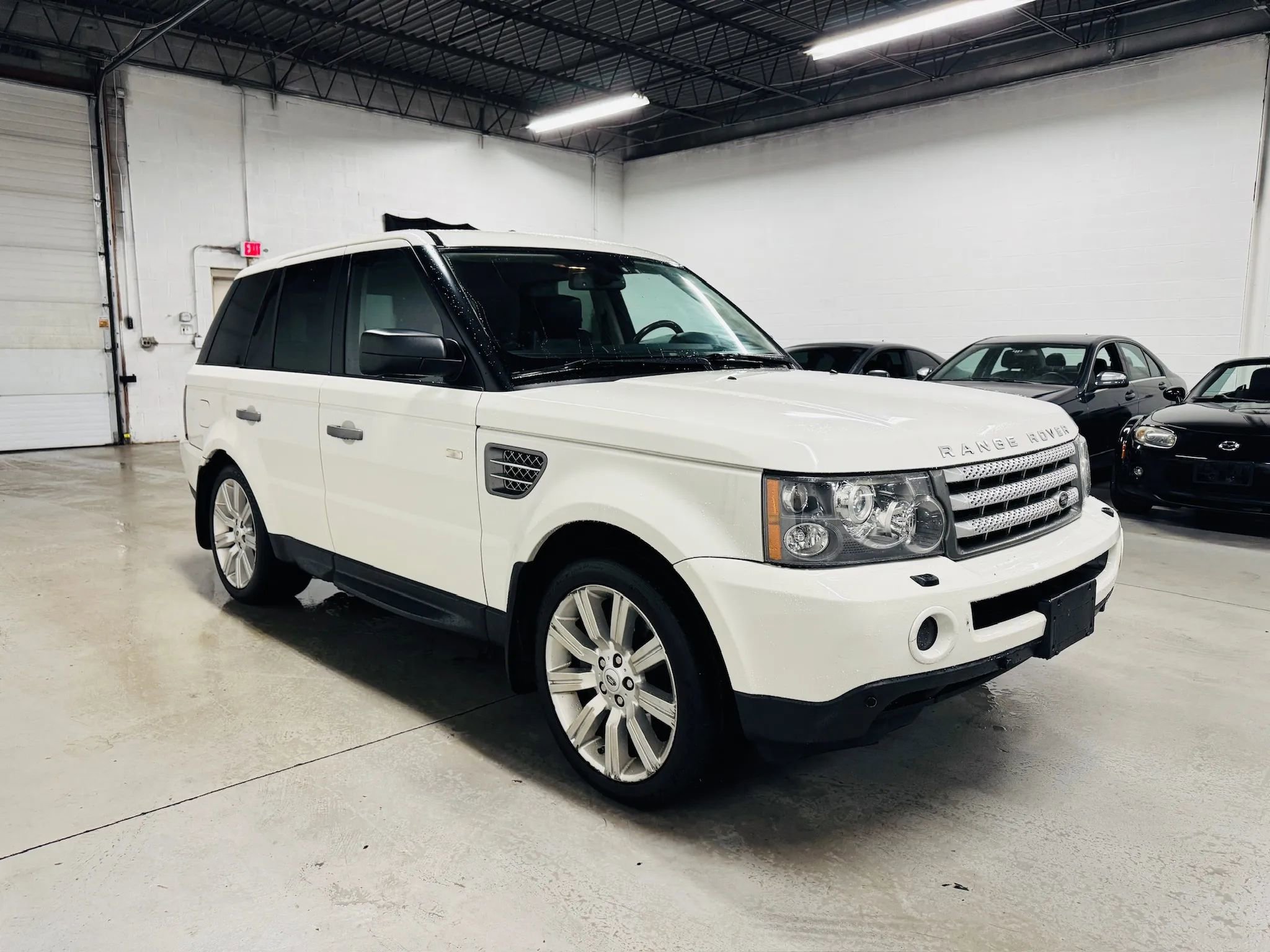 Used 2008 Land Rover Range Rover Sport Supercharged AWD/4WD image 3