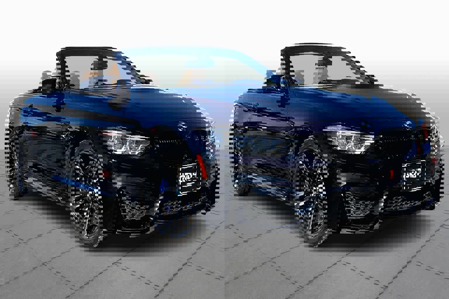 Used 2018 BMW M4 Convertible w/ Competition Package image 3