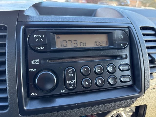 Used 2005 Nissan Frontier NISMO w/ (J01) Sunroof Pkg image 32