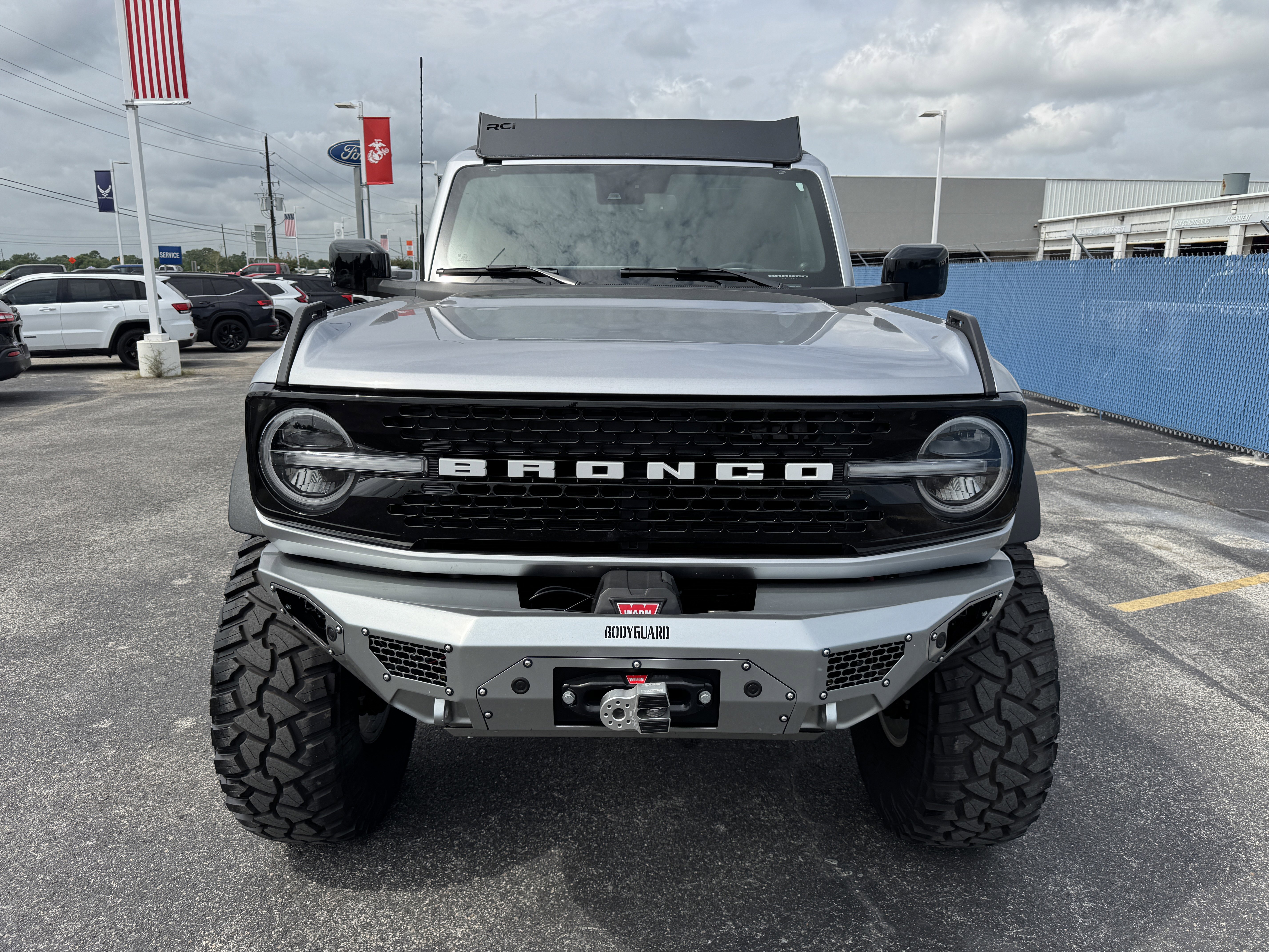 Used 2021 Ford Bronco Wildtrak image 8