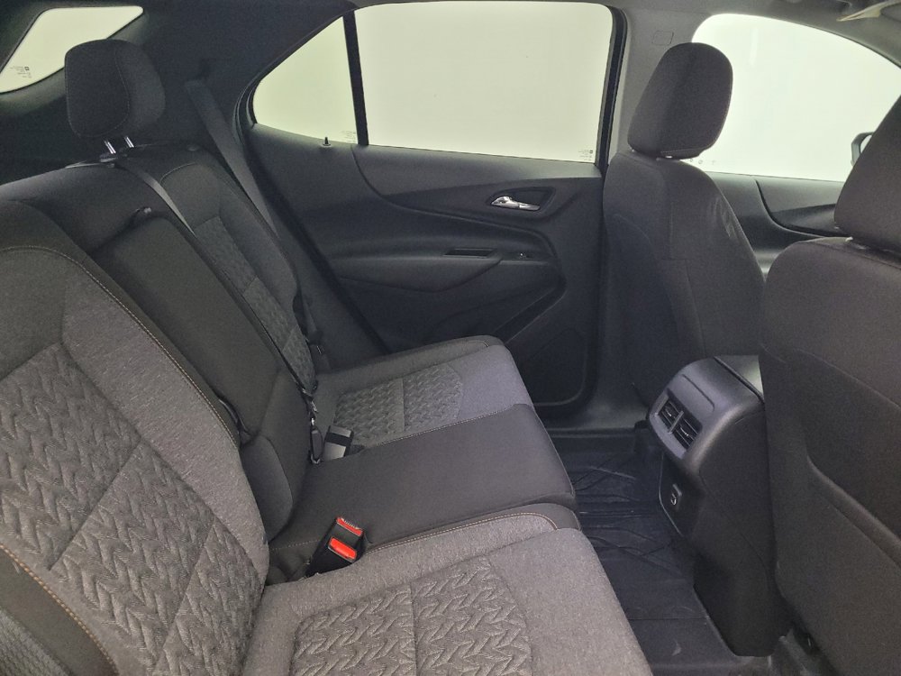 Used 2024 Chevrolet Equinox LT w/ LPO, Floor Liner Package FWD image 19