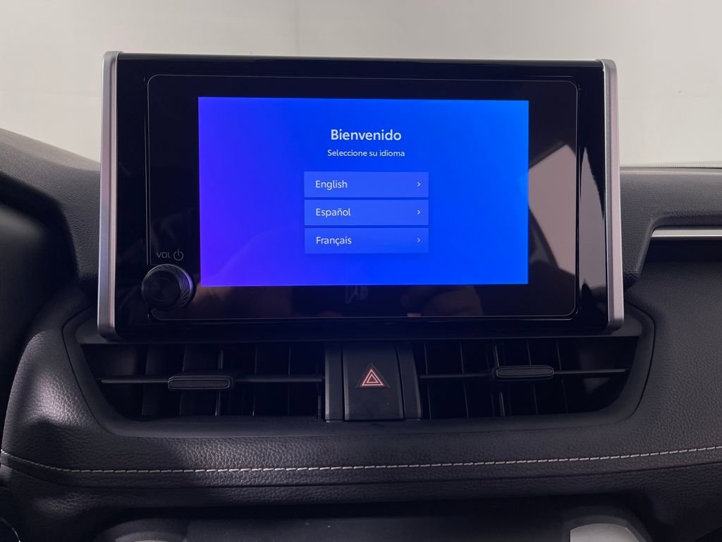 Used 2025 Toyota RAV4 XLE image 22