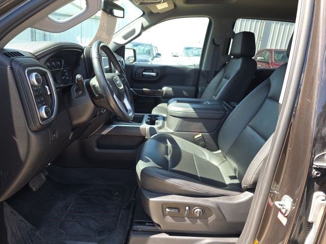 Used 2021 GMC Sierra 1500 SLT w/ SLT Premium Plus Package AWD/4WD image 17