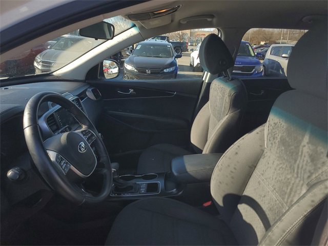 Used 2020 Kia Sorento S image 18