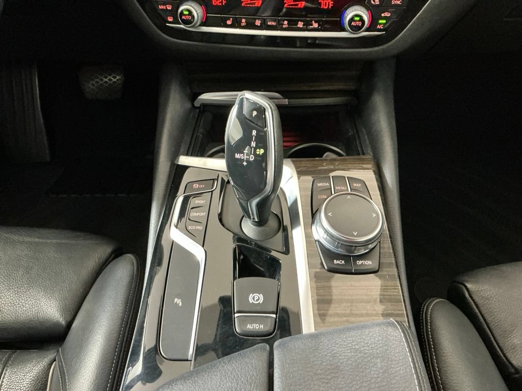Used 2018 BMW 540i RWD image 13