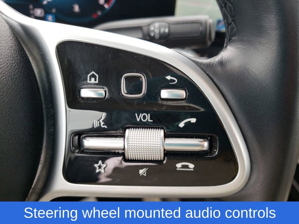 Used 2022 Mercedes-Benz GLB 250 4MATIC image 14