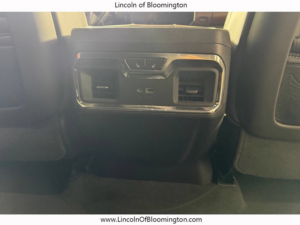 Used 2025 GMC Sierra 2500 Denali Ultimate AWD/4WD image 12
