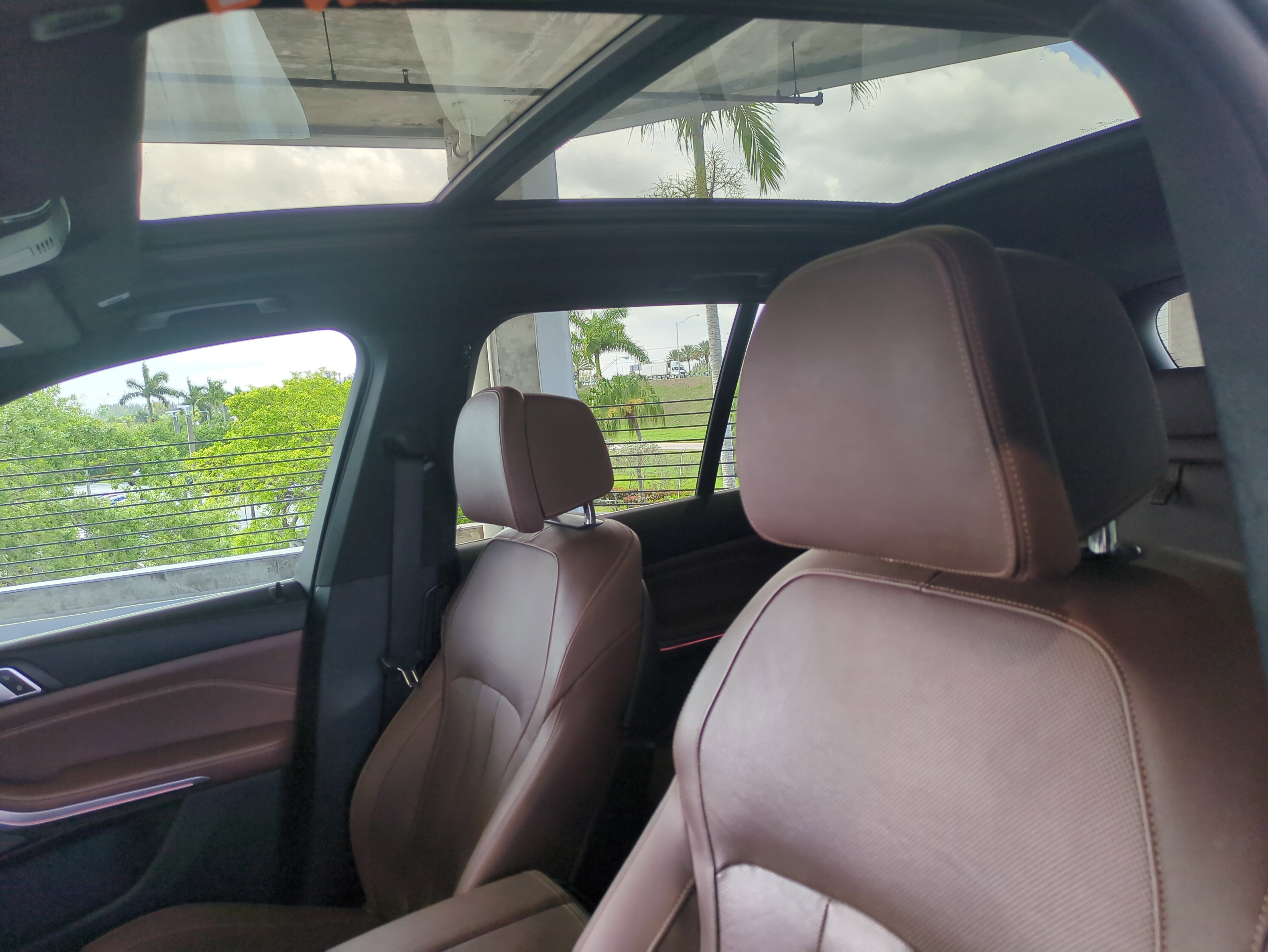 Used 2021 BMW X5 xDrive40i w/ Premium Package image 22