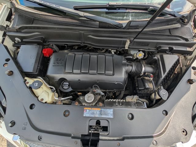Used 2012 GMC Acadia SL FWD image 25