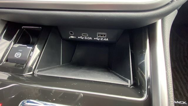 Certified 2025 Subaru Outback Limited image 30