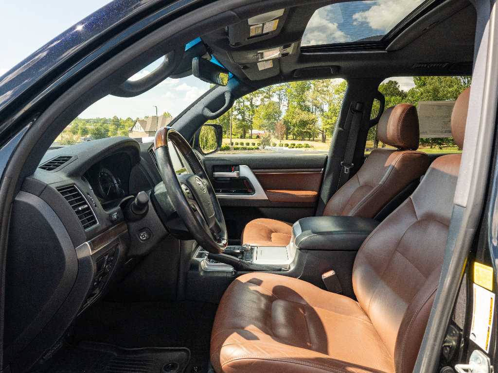 Used 2020 Toyota Land Cruiser AWD/4WD image 12