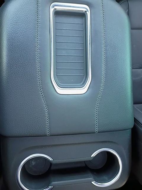 Used 2024 GMC Yukon Denali w/ Advanced Technology Package image 38