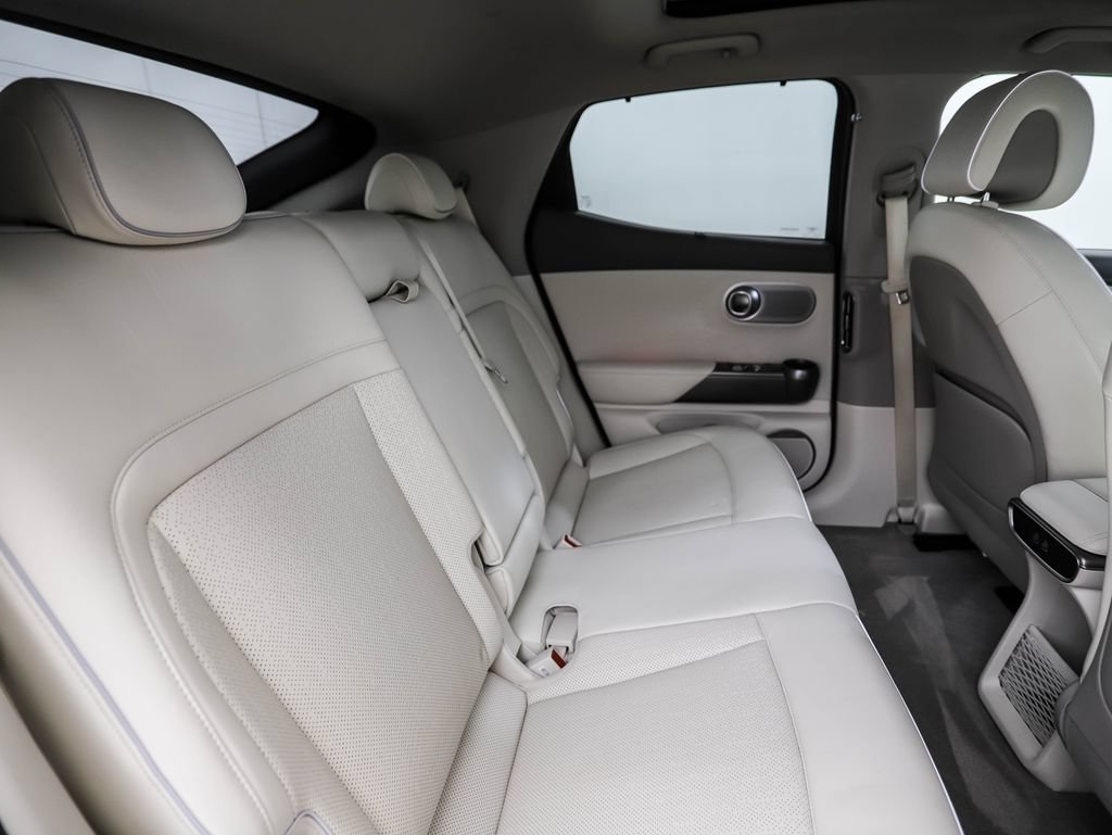 Used 2023 Genesis GV60 Advanced AWD/4WD image 27