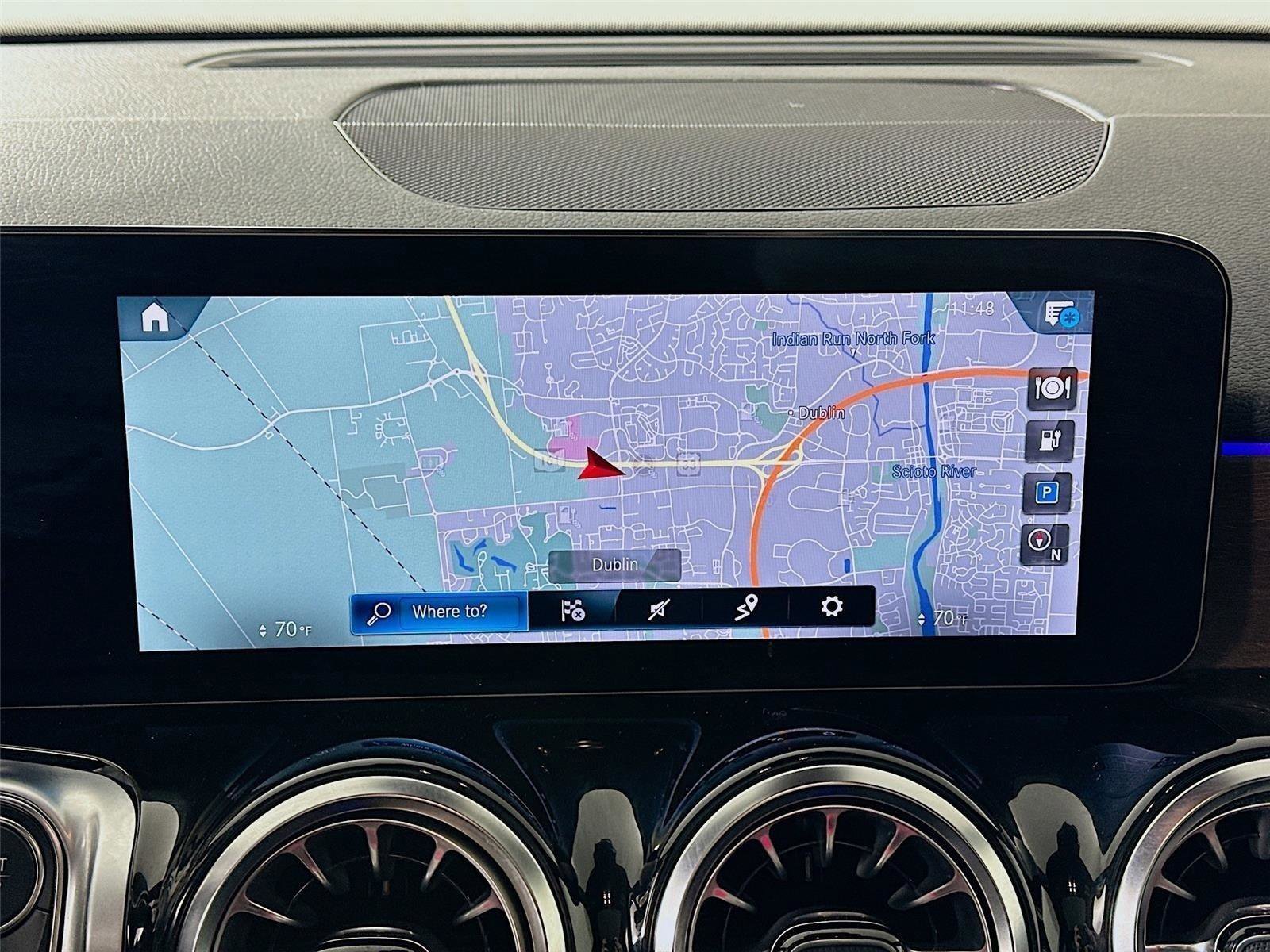 Certified 2023 Mercedes-Benz EQB 300 4MATIC w/ Driver Assistance Package image 17